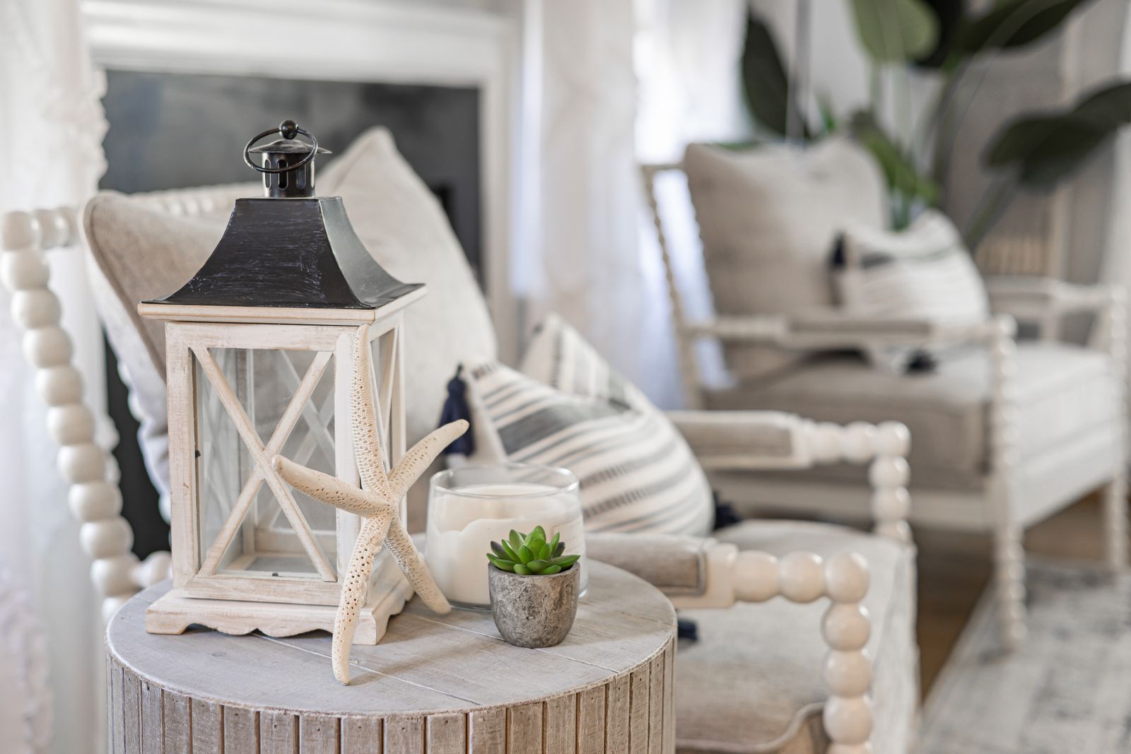 Can AI Design a Coastal Living Room? Where the Tools Shine and Where They Fall Flat
